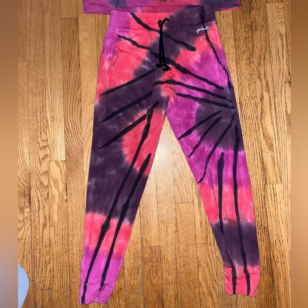 PINK Victoria's Secret Lounge Set - Picture 4 of 6